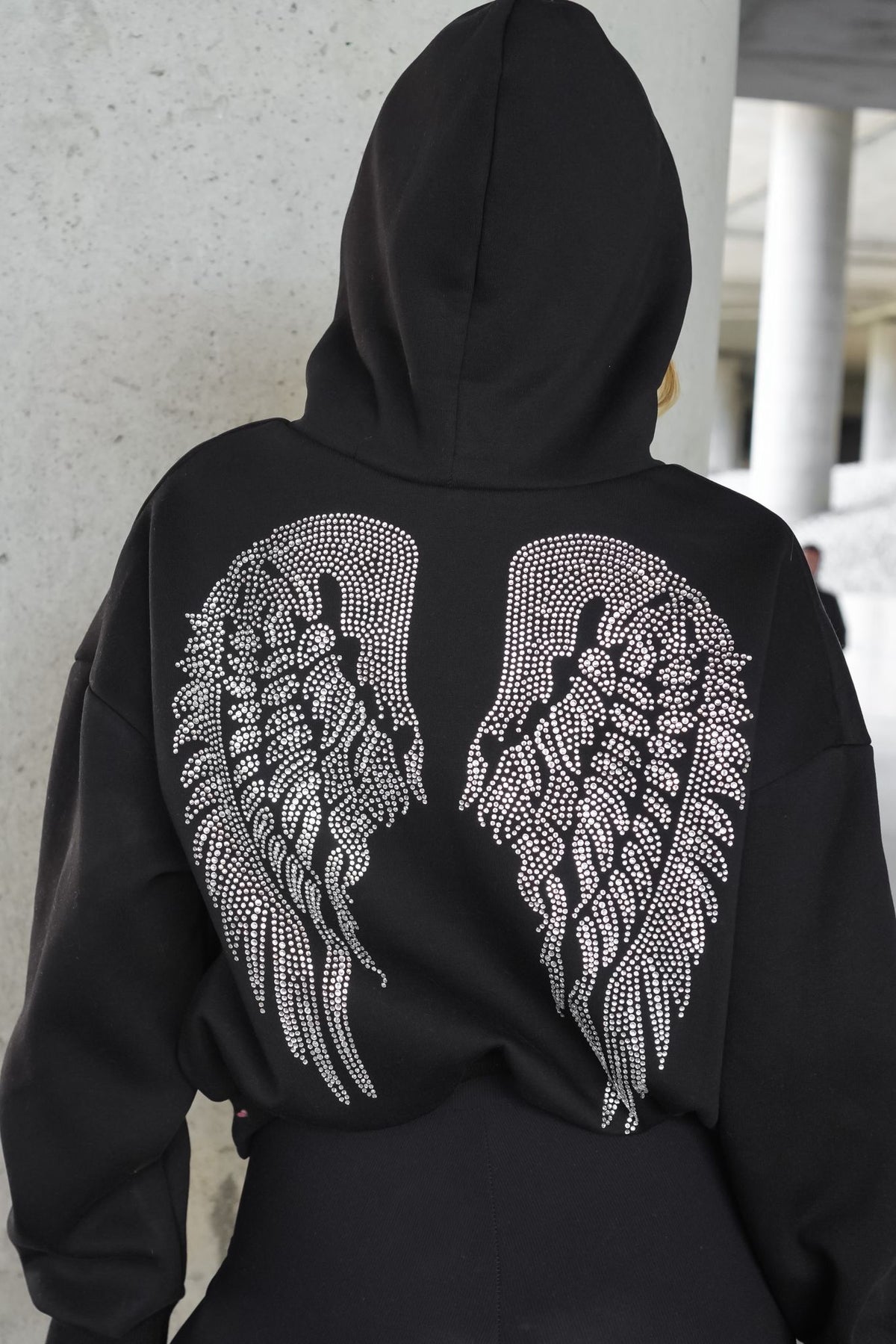 LA MONNE bluza rozpinana SKRZYDŁA czarna
